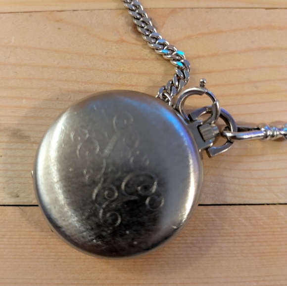 Colibri Quartz Silver and Blue Pocket Watch - Picture 6 of 7